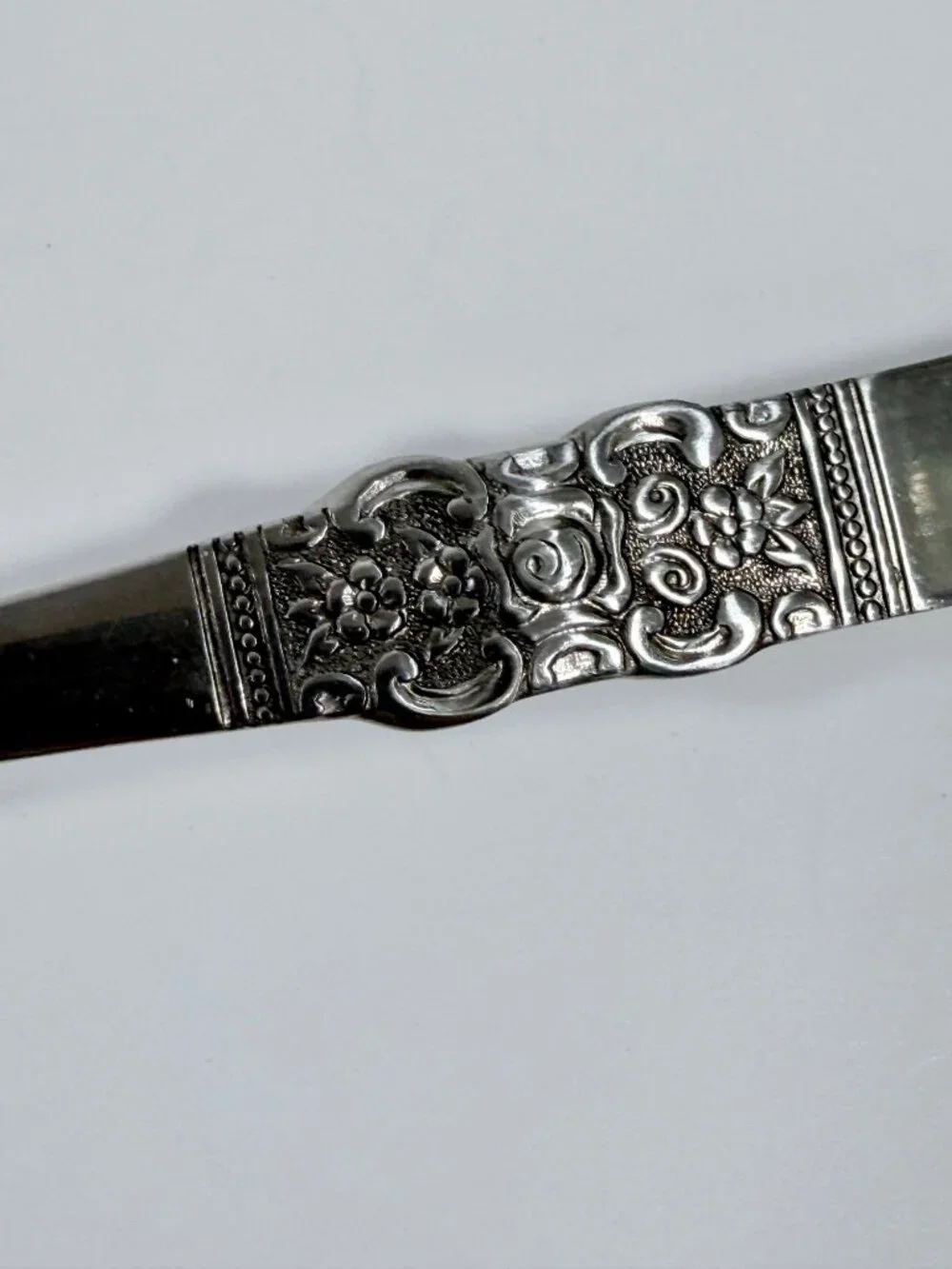 Vintage Northland Oneida Stainless Steel Shrimp Form Soup Spoon Set Flatware Sil